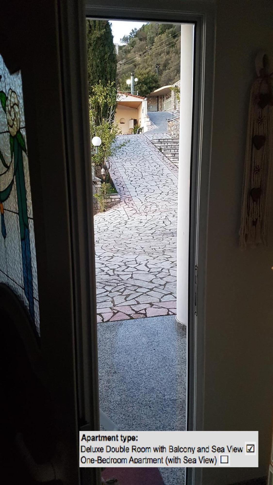Verga Panorama Apartments Kalamata Exteriör bild